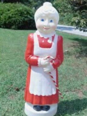 Vintage Don Featherstone Christmas Blow Mold MRS SANTA CLAUS with her Candy Cane
